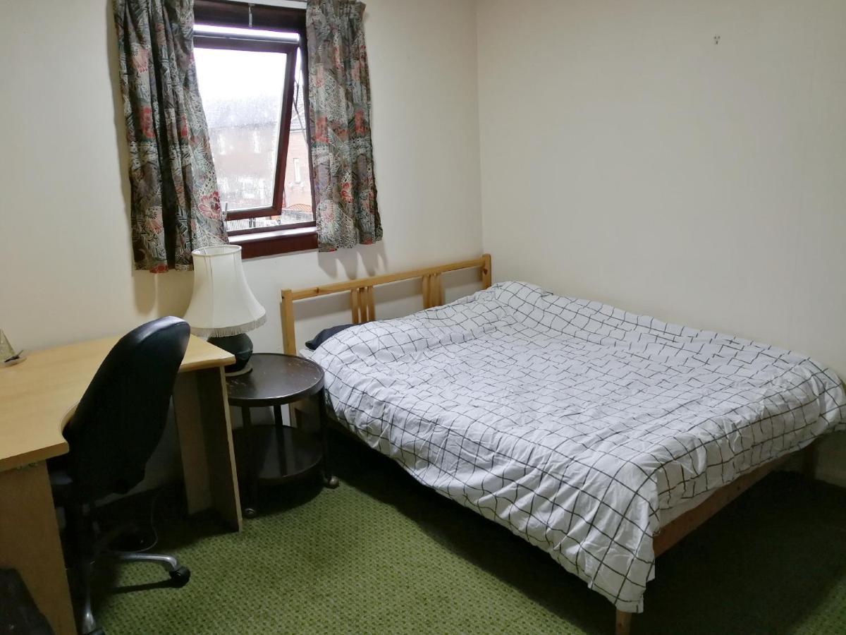 Guest House Private Room Near Glasgow City Centre Eksteriør bilde
